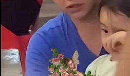 娱乐吃瓜酱带娃,趣味育儿生活大揭秘