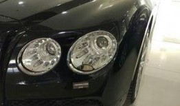 亿华名车爆料视频,揭秘豪车世界里的精彩瞬间