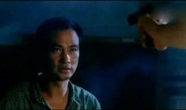 悍匪围城在线观看,生死较量，城池危机四伏