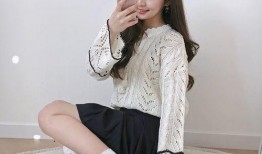 毛衣少女在线观看,穿越时空的青春旋律