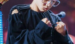 华晨宇最新爆料新闻视频,揭秘音乐背后的故事与心路历程